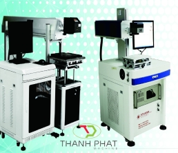 Máy khắc Laser CO2