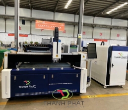 Máy Fiber cắt kim loại khổ 3015