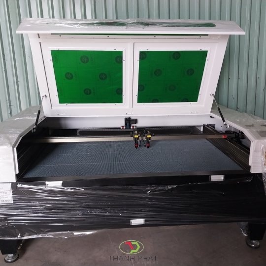 Máy Cắt Laser CO2 khổ 1610 2 đầu cắt 