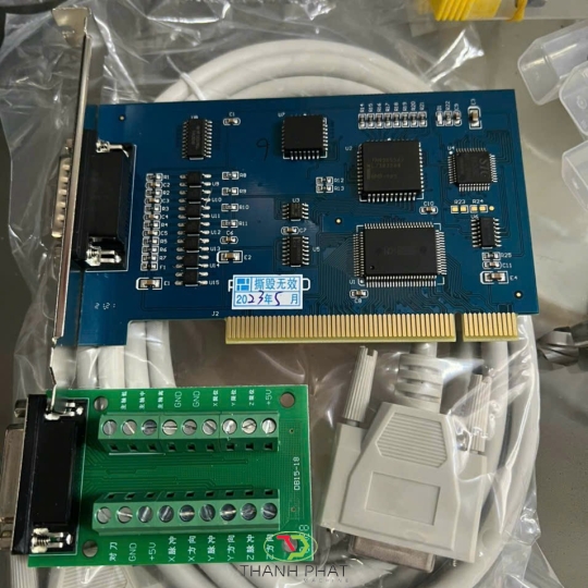 Máy CNC khổ 1325 chuyên ngành quảng cáo
